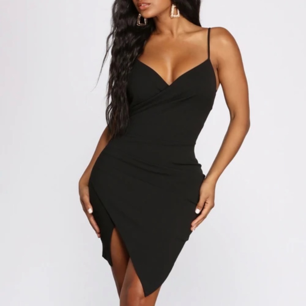 NWT Windsor Black Asymmetric Crepe Mini Dress